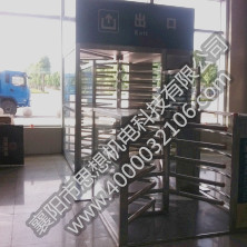 祁東站矩形半高護欄組合